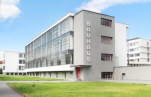 Read more about the article Bauhaus movement | Easy explanation in seconds!