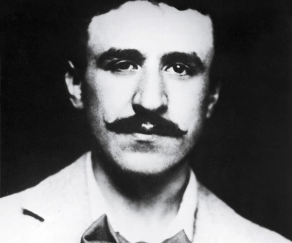 Read more about the article Charles Rennie Mackintosh- Life, paintings, contribution, death- Easy explanation